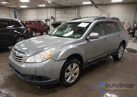 2010 Subaru Outback 2.5I Premium from USA, damaged, VIN 4S4BRBCC0A3352281